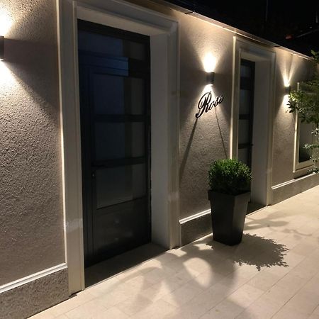 Rose Downtown Daire Podgoriçe Dış mekan fotoğraf